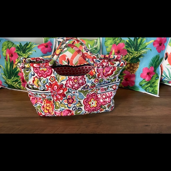 Vera Bradley - Picture 1 of 3